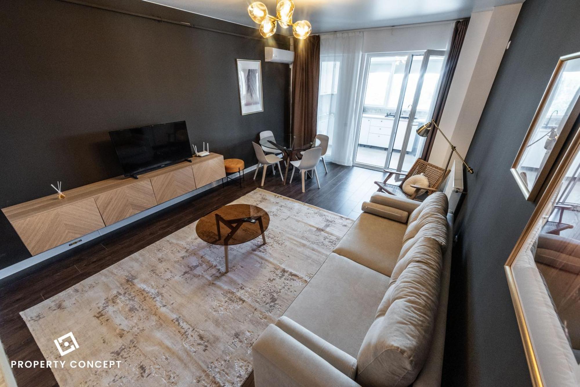 Spacious 806 Apartment Bucharest