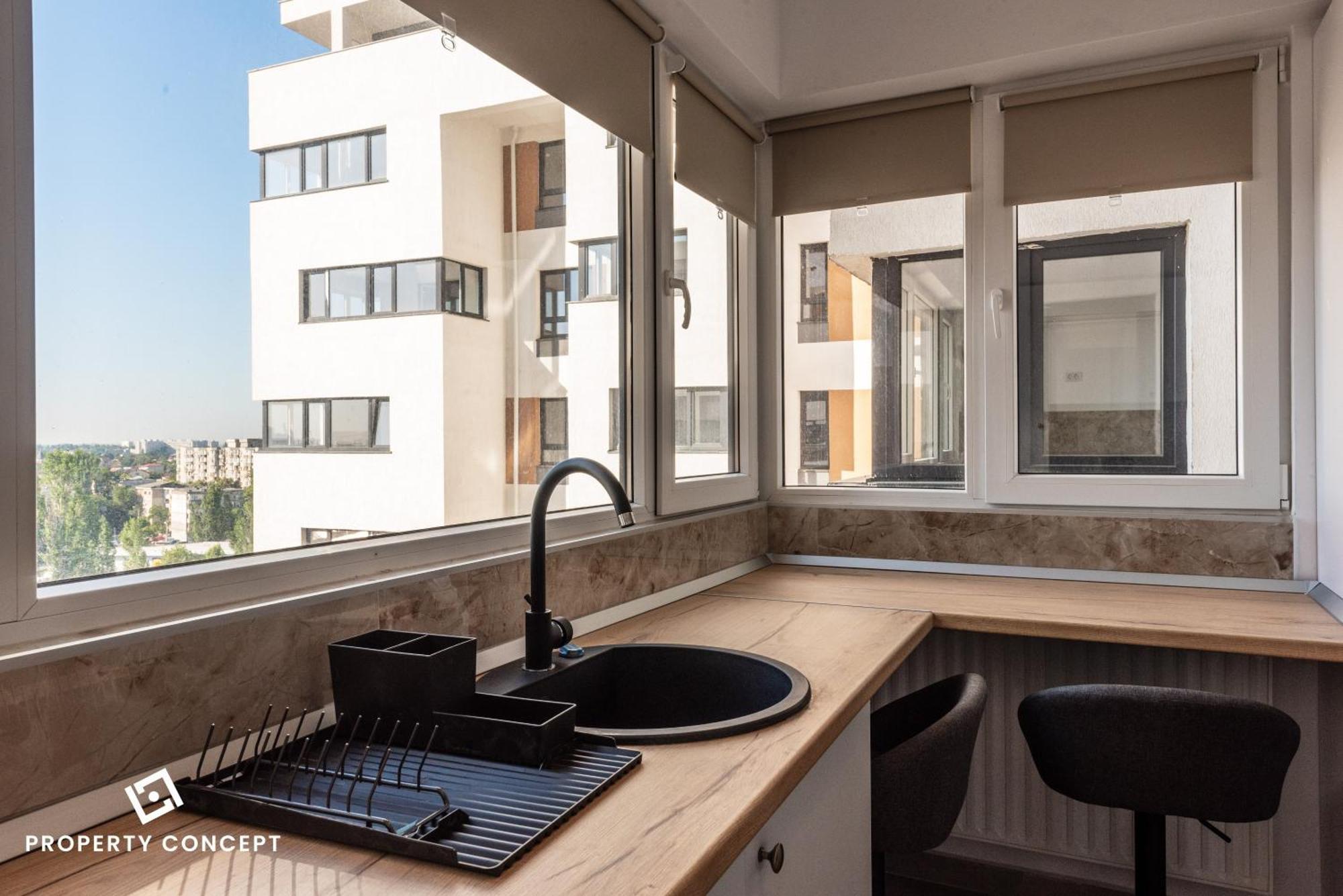 Spacious 806 Apartament *
