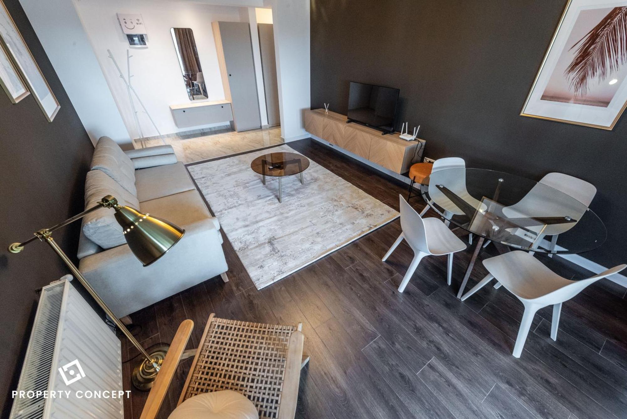 Apartament Spacious 806 Bucureşti